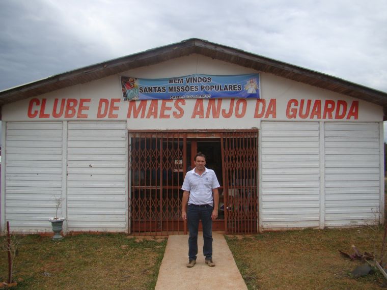 Sessão Itinerante será realizada no Clube de Mães da Comunidade do Bairro Jardim Panorama na noite de Segunda feira 26/08/2013.
