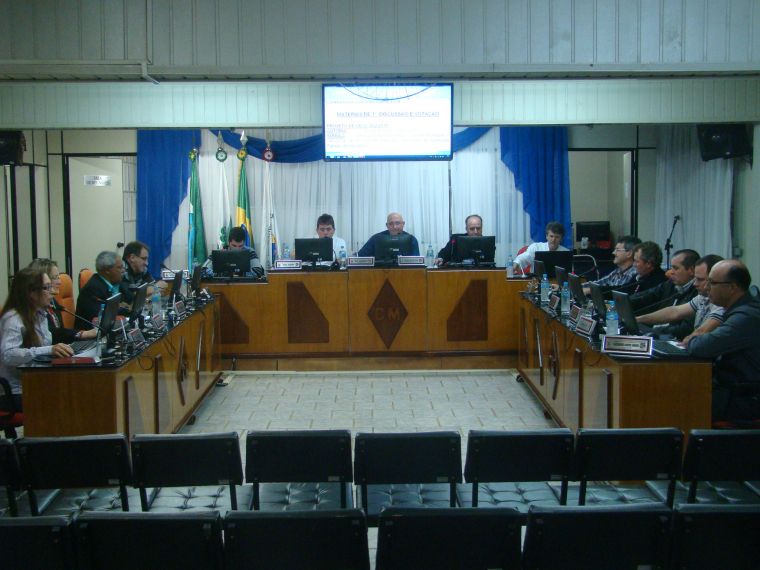 Destaques da sessão ordinária do dia 13 da Câmara de Vereadores de Laranjeiras do Sul