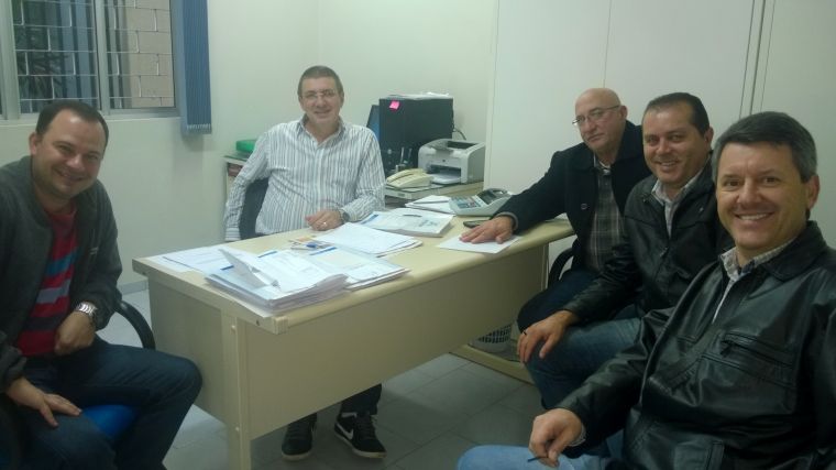Vereadores se reúnem com o diretor da ASSISCOP