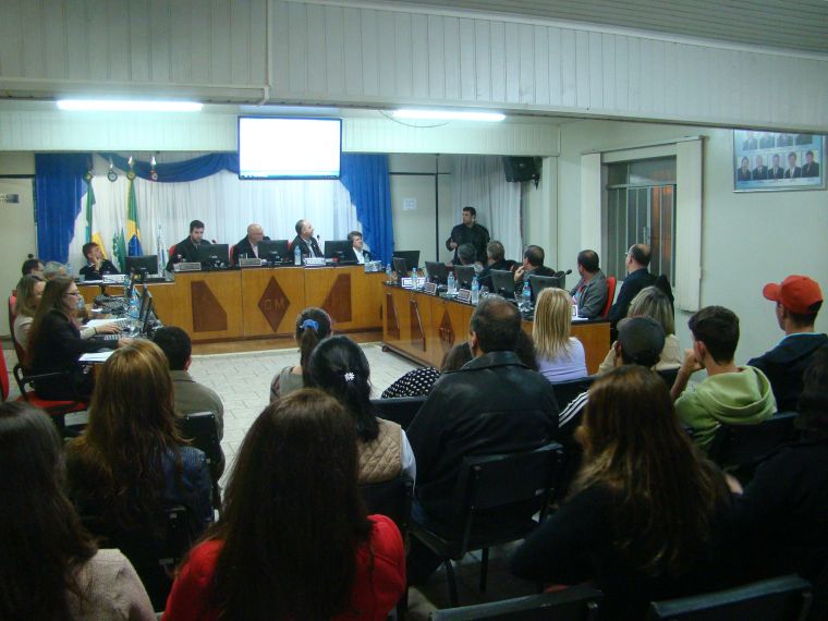 Destaques da sessão ordinária do dia 24 da Câmara de Vereadores de Laranjeiras do Sul