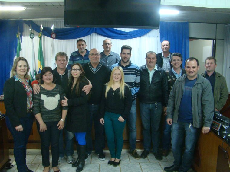 Câmara Municipal de Laranjeiras do Sul aprova 02 Moções de Congratulação