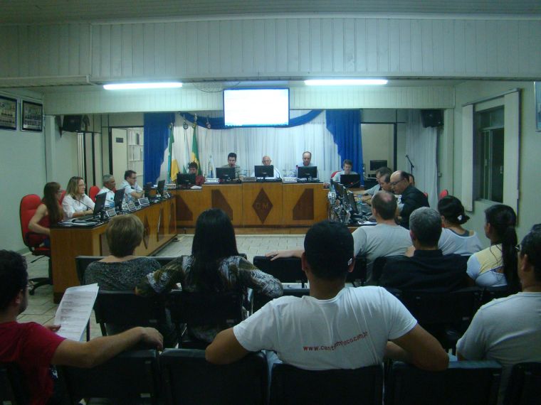 Destaques da sessão ordinária do dia 21 da Câmara de Vereadores de Laranjeiras do Sul
