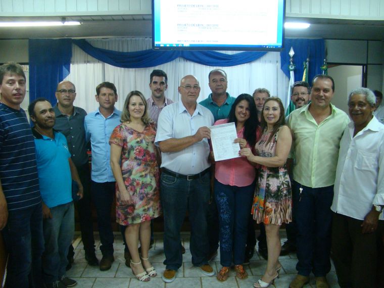 Vereadores e moradores solicitam a revitalização da Galeria Central