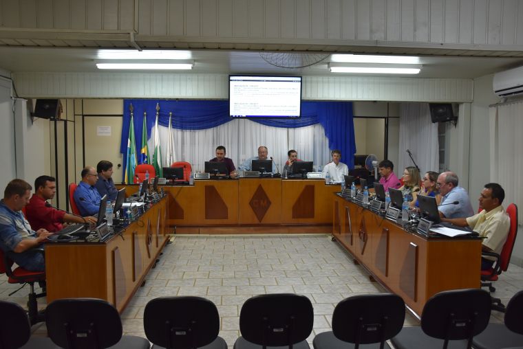 Câmara Municipal de Laranjeiras do Sul realiza sessão na noite desta segunda feira 06 de março de 2017