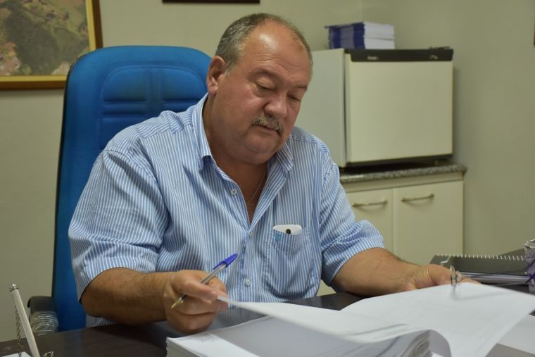 João Badotti pede redutor de velocidade para a Avenida Santos Dumont