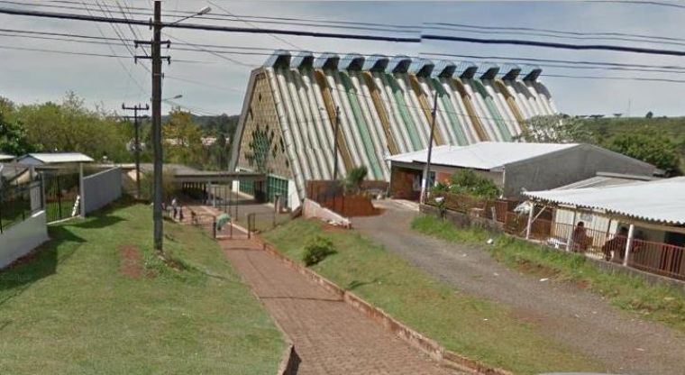 Vereadores pedem melhorias no entorno do colégio Florindo Pelizzari