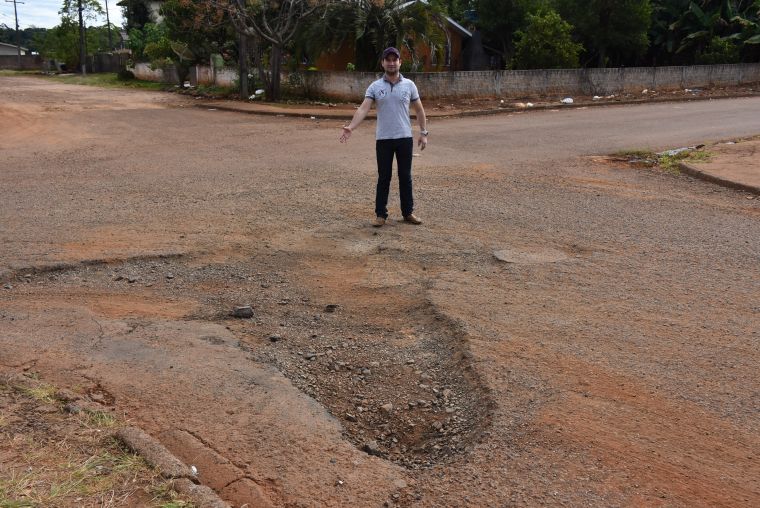 Valdivino de Oliveira realiza tarde de vistorias em Laranjeiras do Sul
