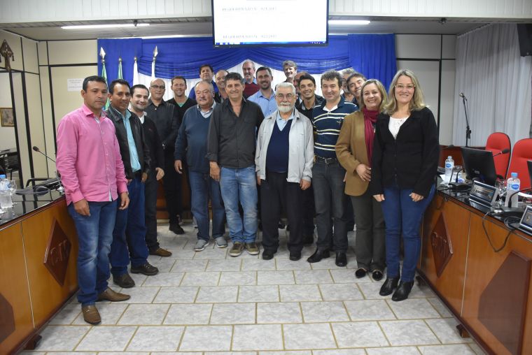 Sessão ordinária 015/2017 discute fiscalizações e projetos de lei