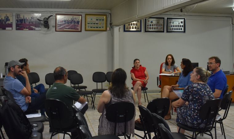 Vereadores participam de reunião do Conselho da Cultura