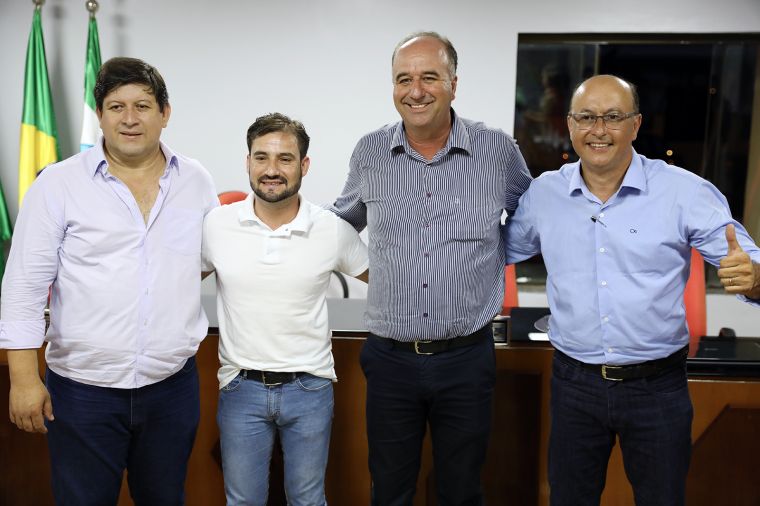 Nova Mesa Diretora dá início aos trabalhos do ano 2019