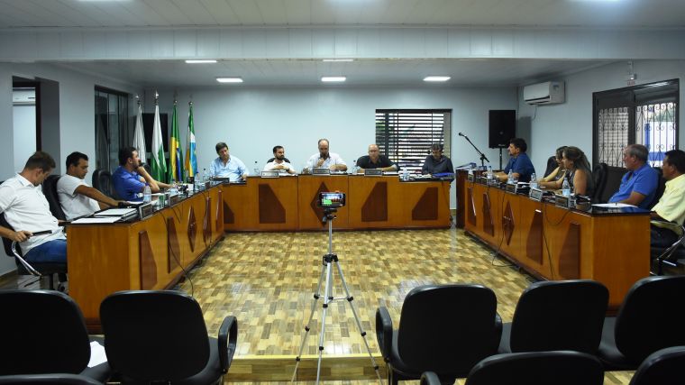 Em sessão ordinária, Câmara define membros das Comissões Permanentes